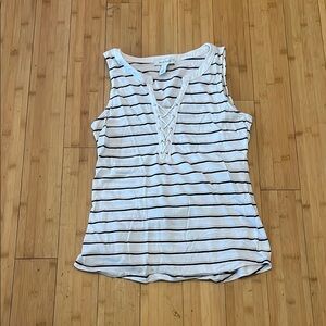 White House Black Market Black and White Tank Top